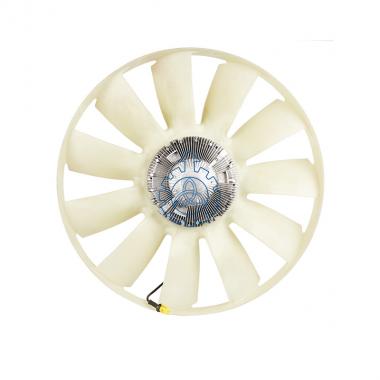 Fan with clutch